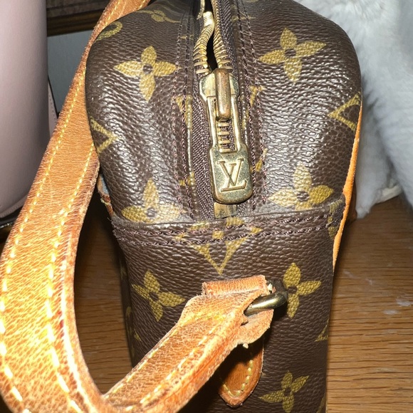 Louis Vuitton Monogram Canvas Trocadero Vintage Crossbody 27 Authentic - Picture 8 of 16
